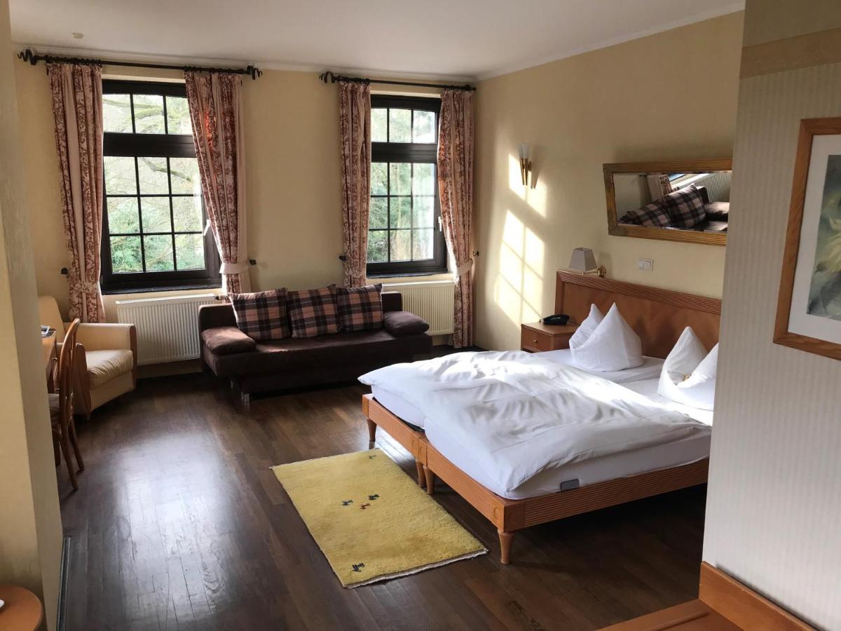 Burg Wegberg Hotel & Eventlocation Bagian luar foto